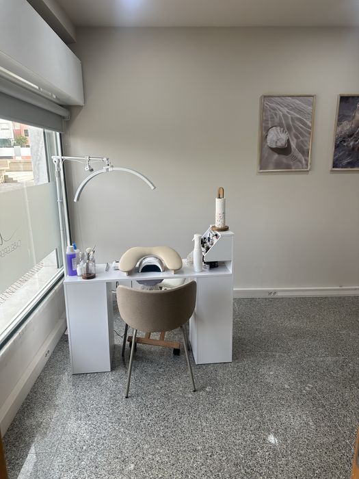 Aluga se gabinete em Telheiras