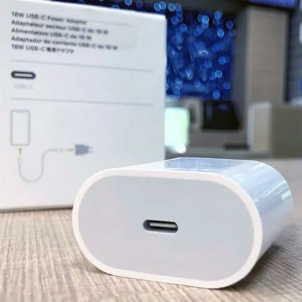 ОРИГИНАЛ Apple Быстрая зарядка Туре С 20W блок айфон адаптер Ват