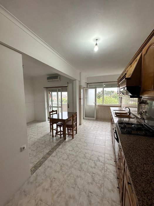 Corroios - Apartamento com 111 metros — Corroios, Setúbal