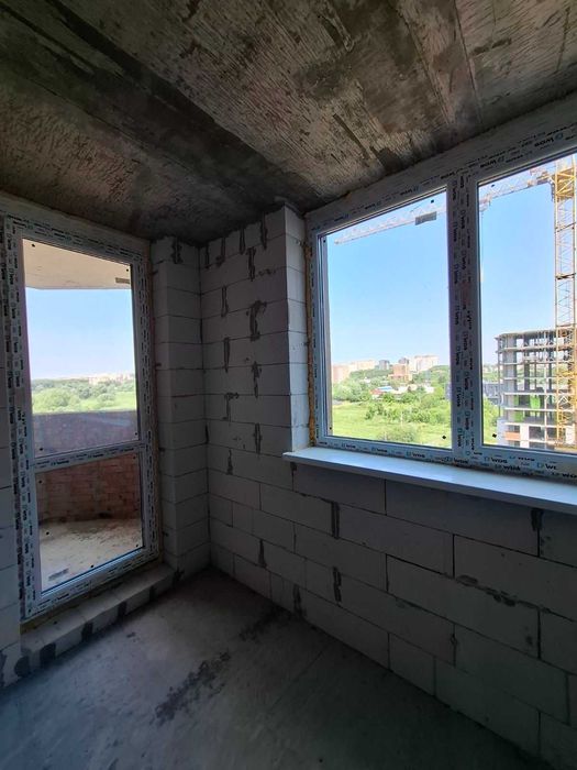 Продаж 3к квартири ПО ПЕРЕУСТУПЦІ Укрстандарт 85 кв. м на вул. Трудова RUBI 44726