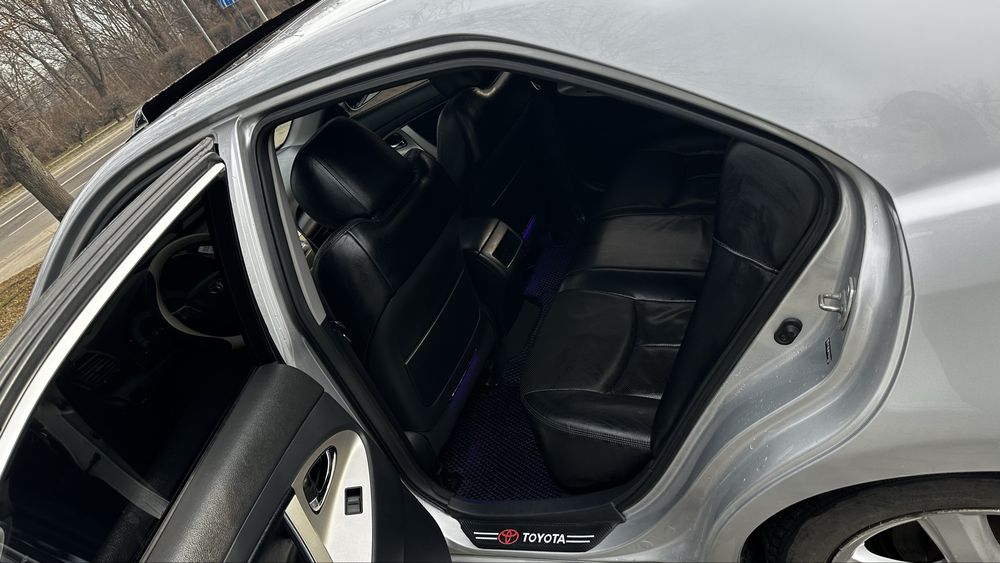 Toyota camry 40