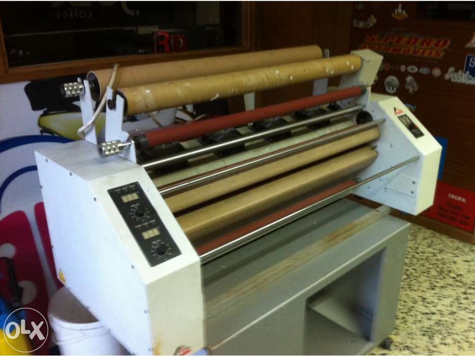 Vendo maquina de laminar attalus