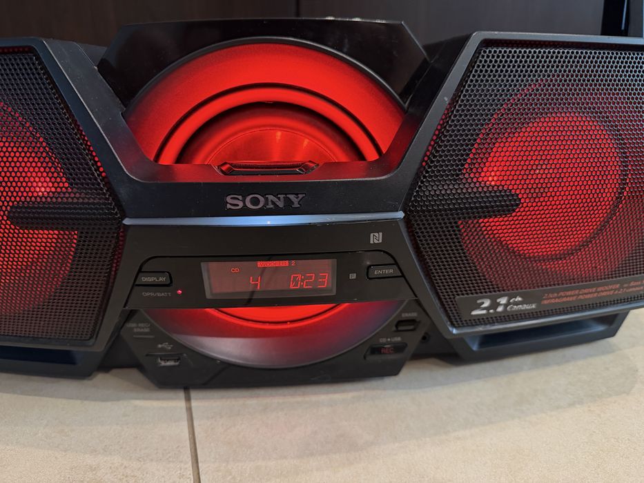 Boombox Sony zs-btg905 z bluetooth