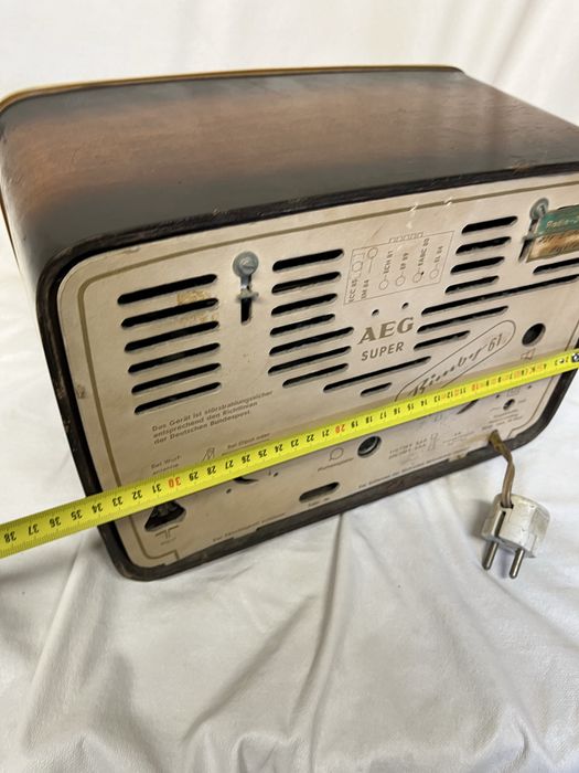 Stare radio drewniane Firmy AEG stylowe Starocia