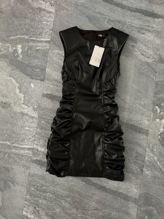 Шкіряне плаття Zara