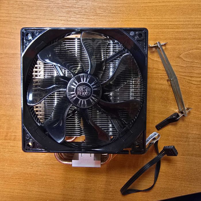 Комп'ютер з потужними запчастинами (системний блок з усім необхідним)