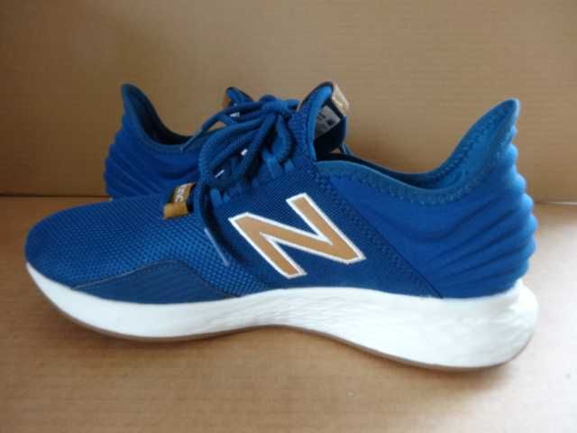 Buty NEW BALANCE FRESH FOAM ROAV BACKPACK roz 44 Bieganie Sportowe Męs