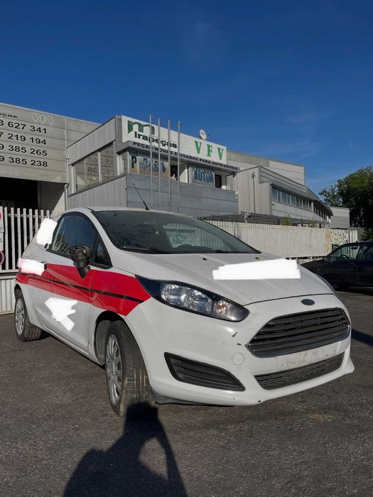 Ford Fiesta 2013 para peças