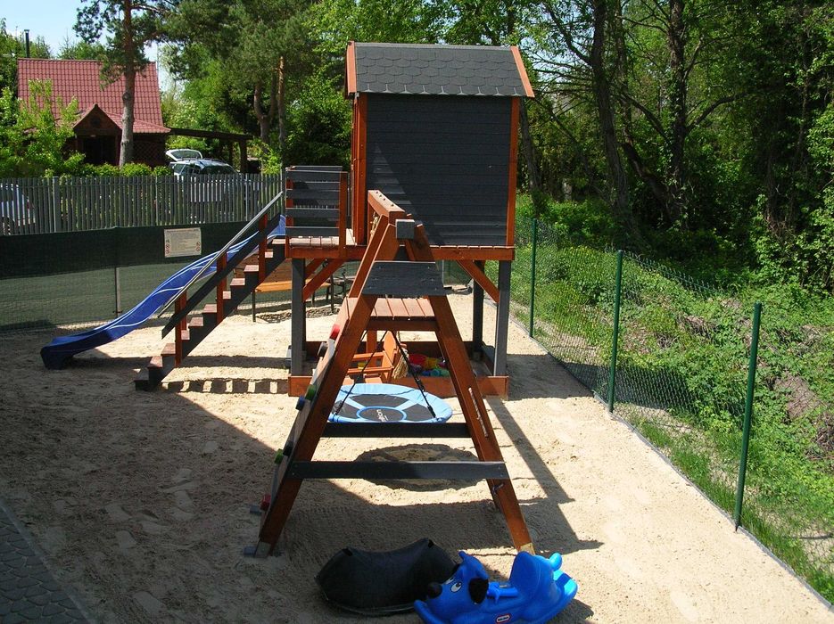 Cykady domki 6 osobowe, 7 minut do jeziora i centrum, klimatyzacja