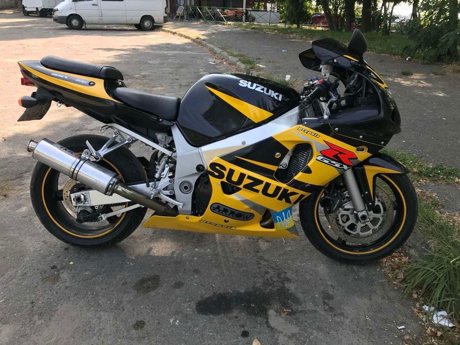 Продаю мотоцикл SUZUKI