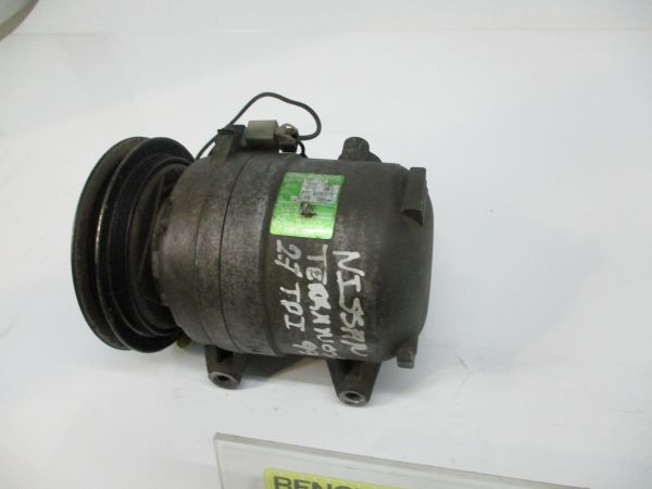 Compressor AC NISSAN Terrano II Van (R20)
