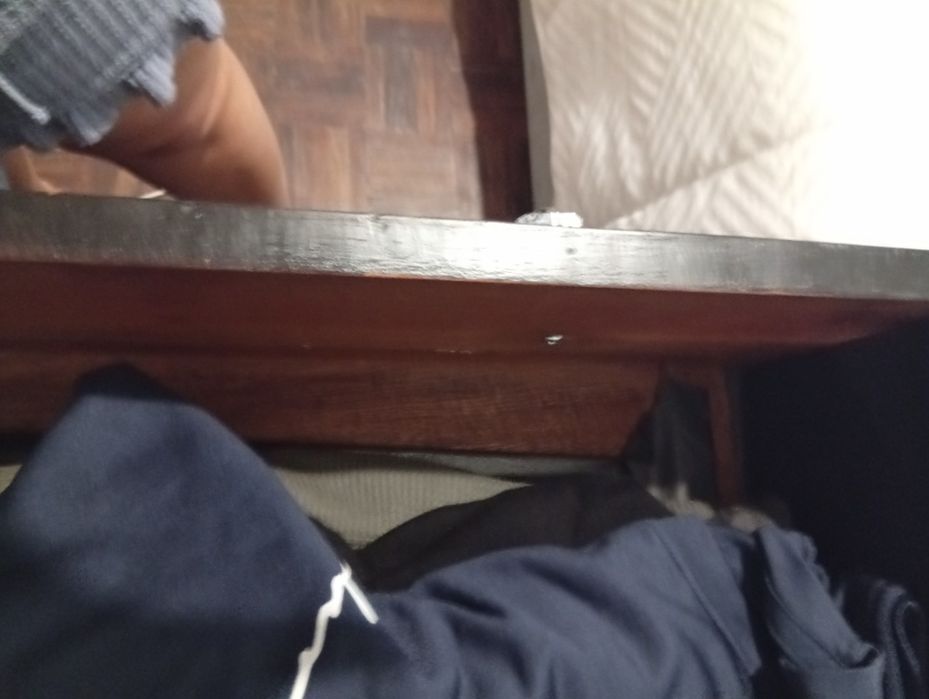 Cómoda antiga para restaurar