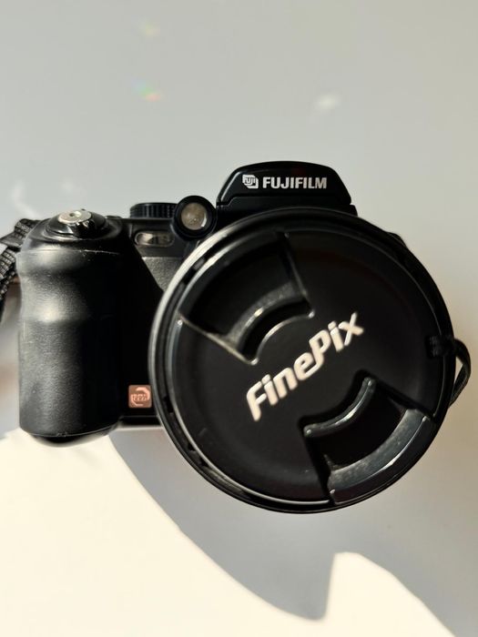 Aparat FujiFilm 9.0