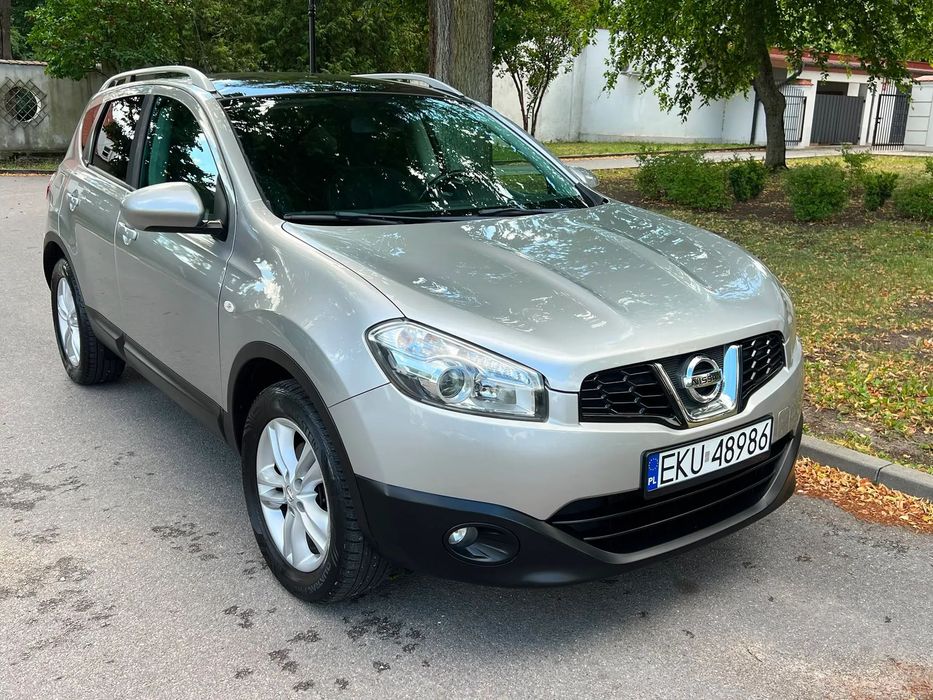 Nissan Qashqai Panorama * Duży Ekran * Benzyna * Nawigacja * Pełna historia *