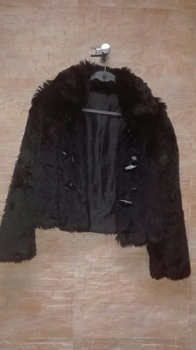 Casaco preto de pelo