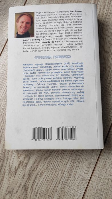 Cyfrowa twierdza - Dan Brown (autor Aniołów i Demonów) | BDB