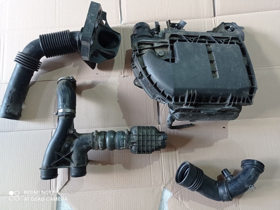 Патрубок воздуховода корпус воздушного фильтра расходомер воздуха Пежо