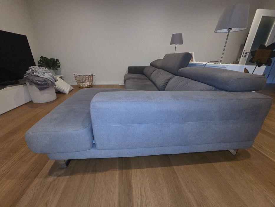 Sofá c/ chaise Pedro Ortiz cinzento escuro