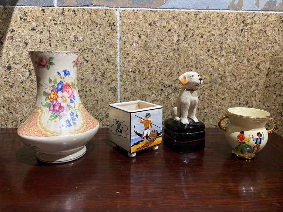Jarras Modernistas Aleluia Colecionáveis Vintage etc Caixa cão 11 cm