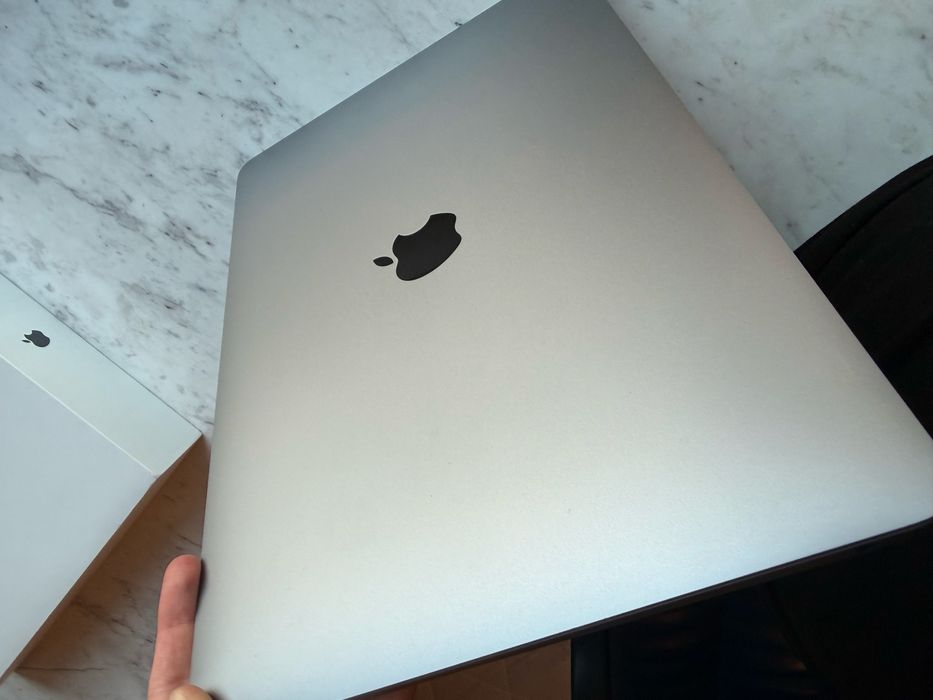 MacBook Air 13” M1 (A2337) 16/256gb 2021 space grey