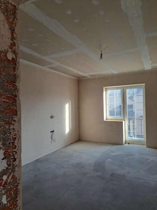 Будинок в Зазимських садах на березі Десни, 15 км.від  Київа.