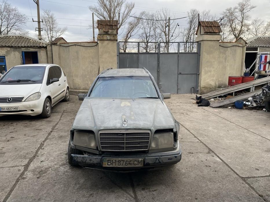 Продам 124 Мерседес 4 матик по зап'ястях после ДТП: 2 500 $ - Mercedes ...