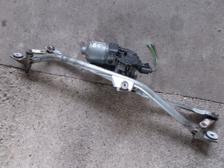 mechanizm wycieraczek z silniczkiem VW PASSAT B5 lift
