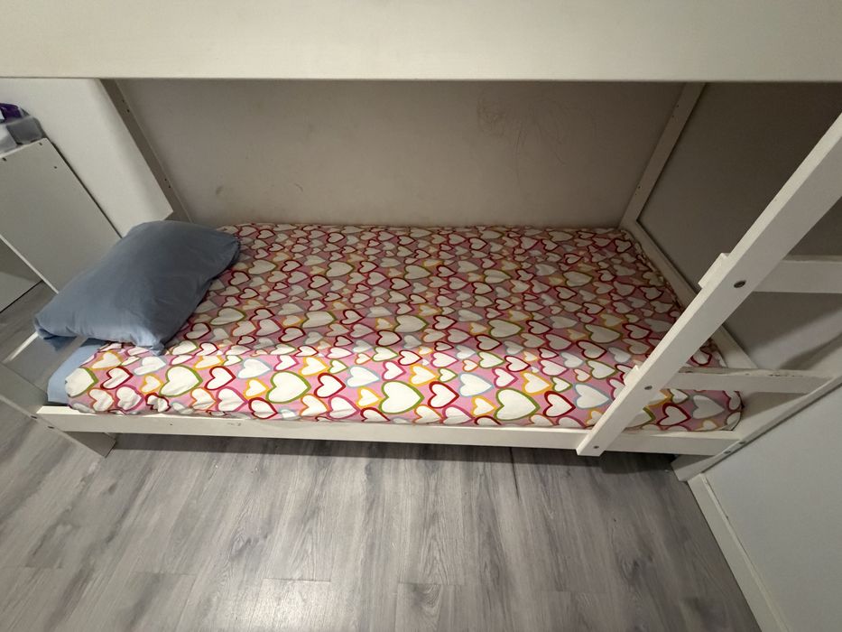 Beliche + Colchões