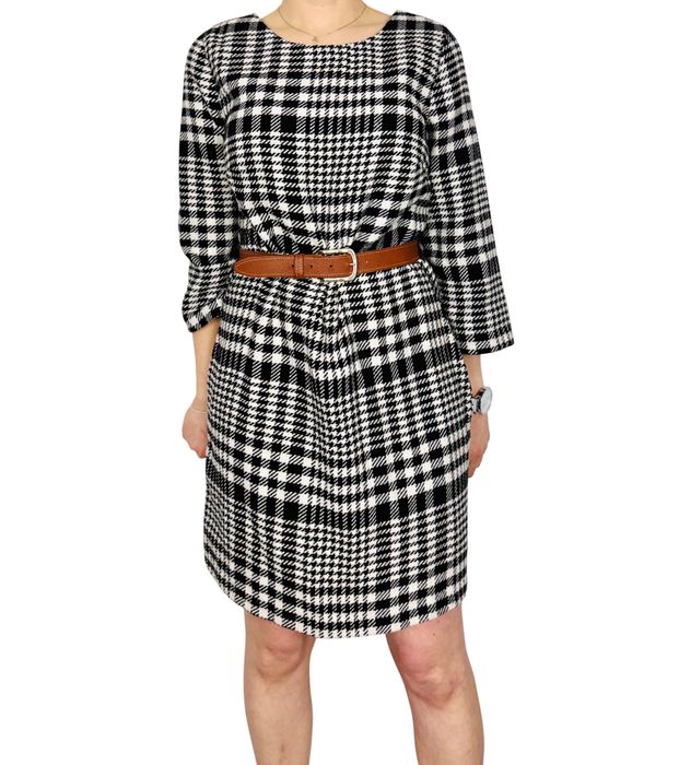 Czarna sukienka w pepitkę midi L 40