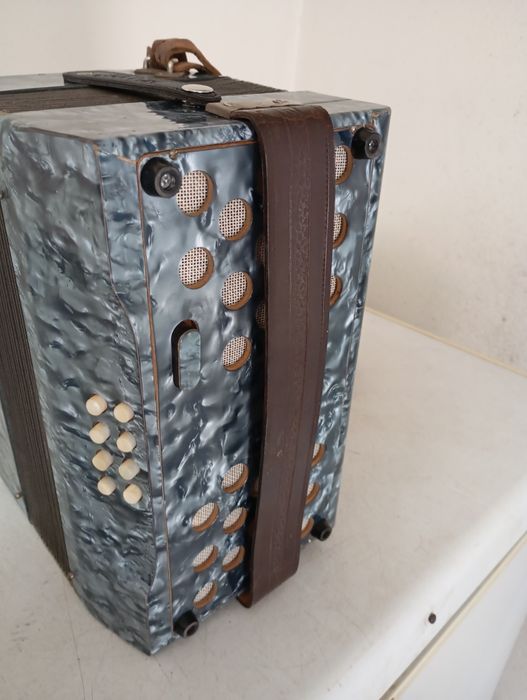 Concertina  Eichholzer há 3 vós