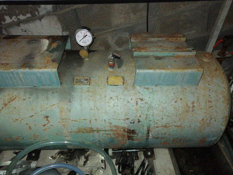 Depósito de ar 300lts