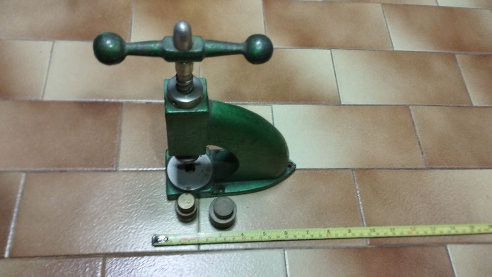 Prensa manual de forrar Botões