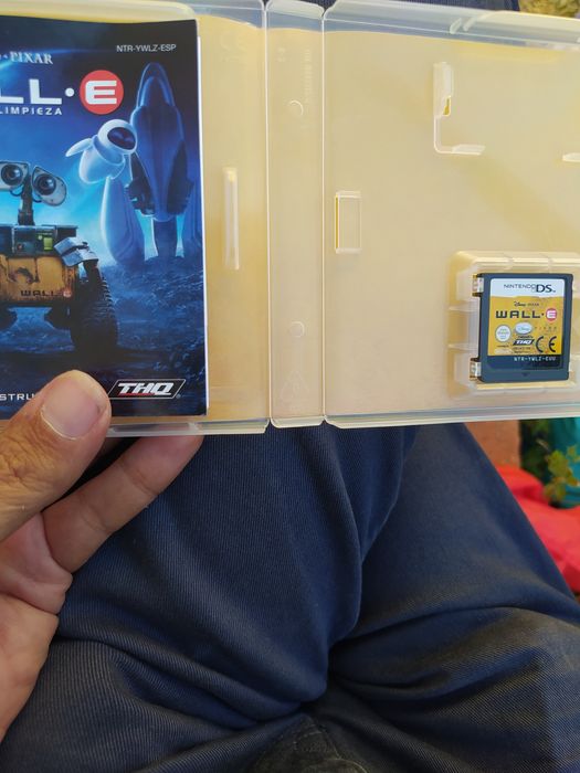 Wall-e Disney videojogo nintendo DS edição Ibérica -completo na caixa e manual - portes correio incluídos no preço