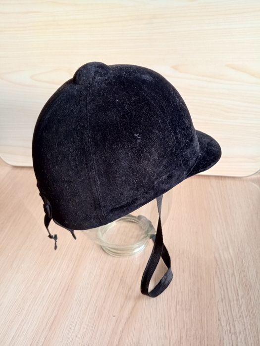 Шлем для верховой езды