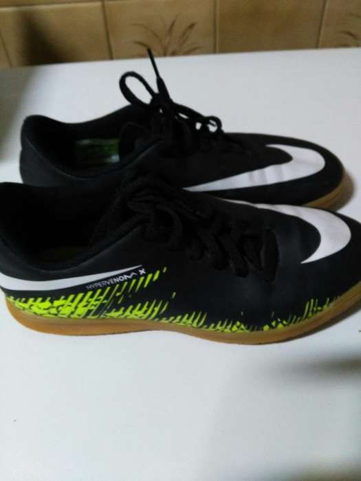 Sapatilhas Nike como novas