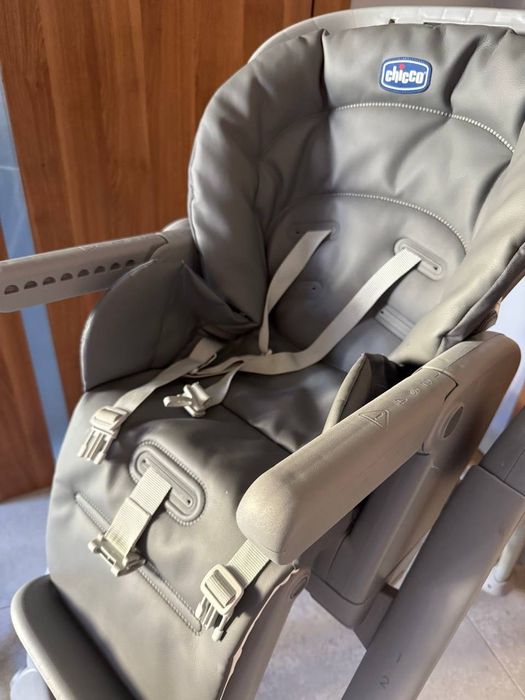 Stolik do jedzenia dla dzeci Chicco Magic Relax
Stolik Chicco