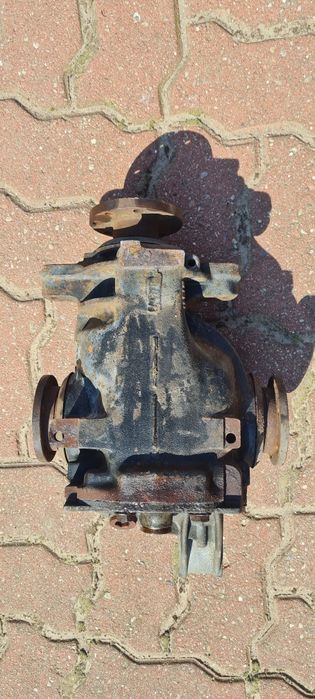 Dyferencjał most dyfer BMW E46 M52 o przełożeniu 3.23 Mała Głowa