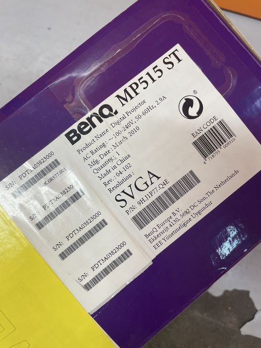 Pojector benq MP515 ST