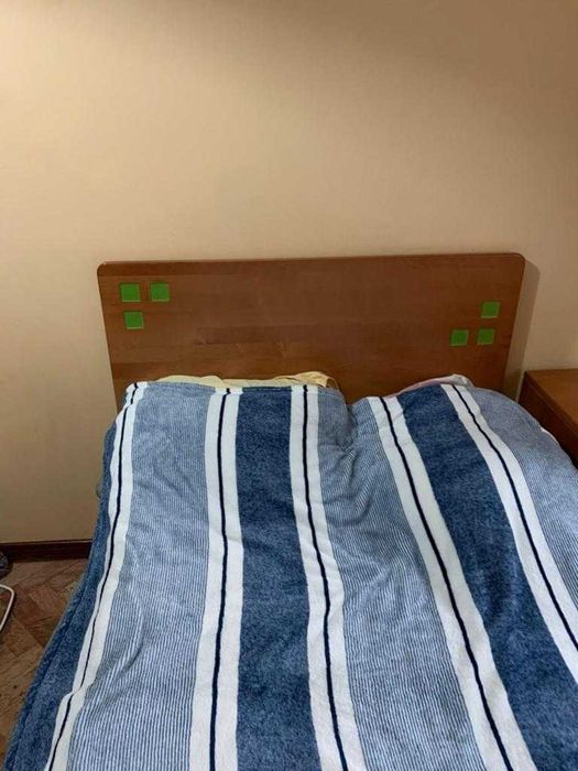 Conjunto cama single e cabeceira