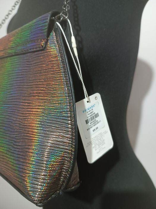 Mieniąca torebka firmy Primark stan nowa