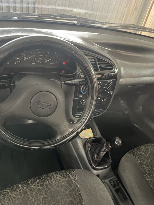 Продам Daewoo lanos 1.5 бенз