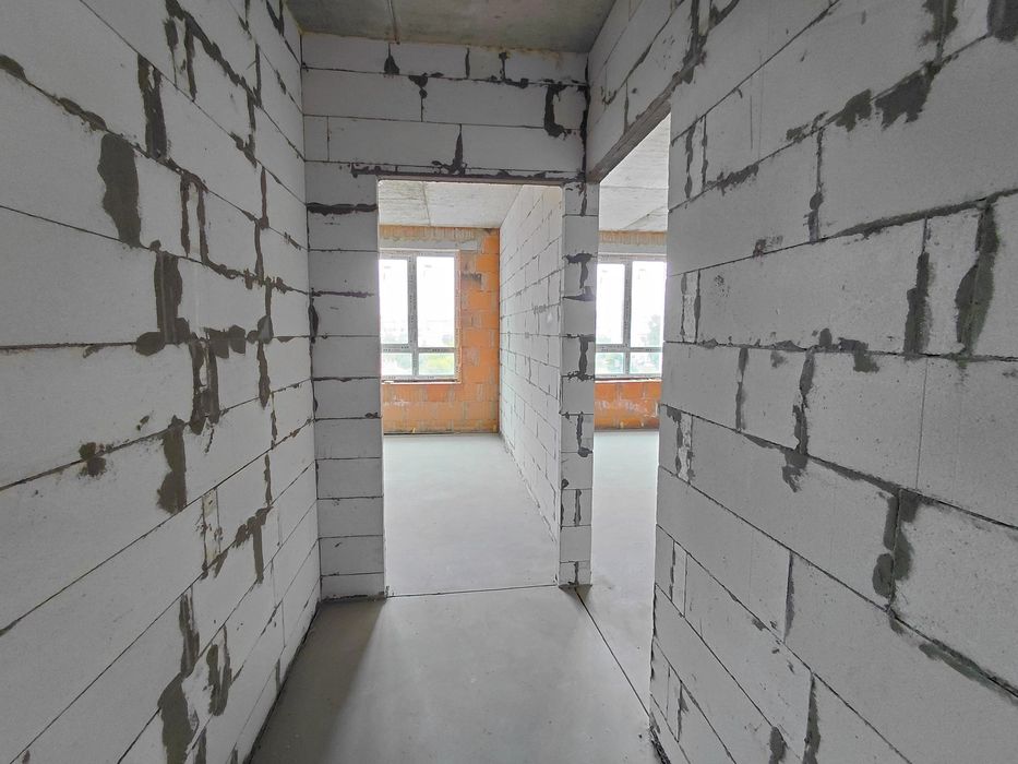 Продаж 3к квартири 82 кв. м на вул. Полковника Данила Нечая