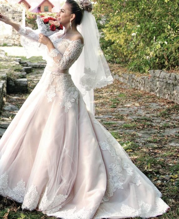 Весільне плаття