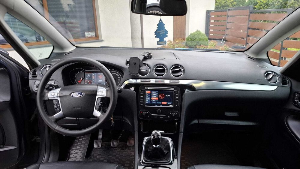 Ford S-Max