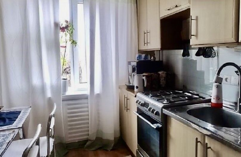 Продаётся 2 ком.кв. ул Академика Александрова в Осипенковском районе!