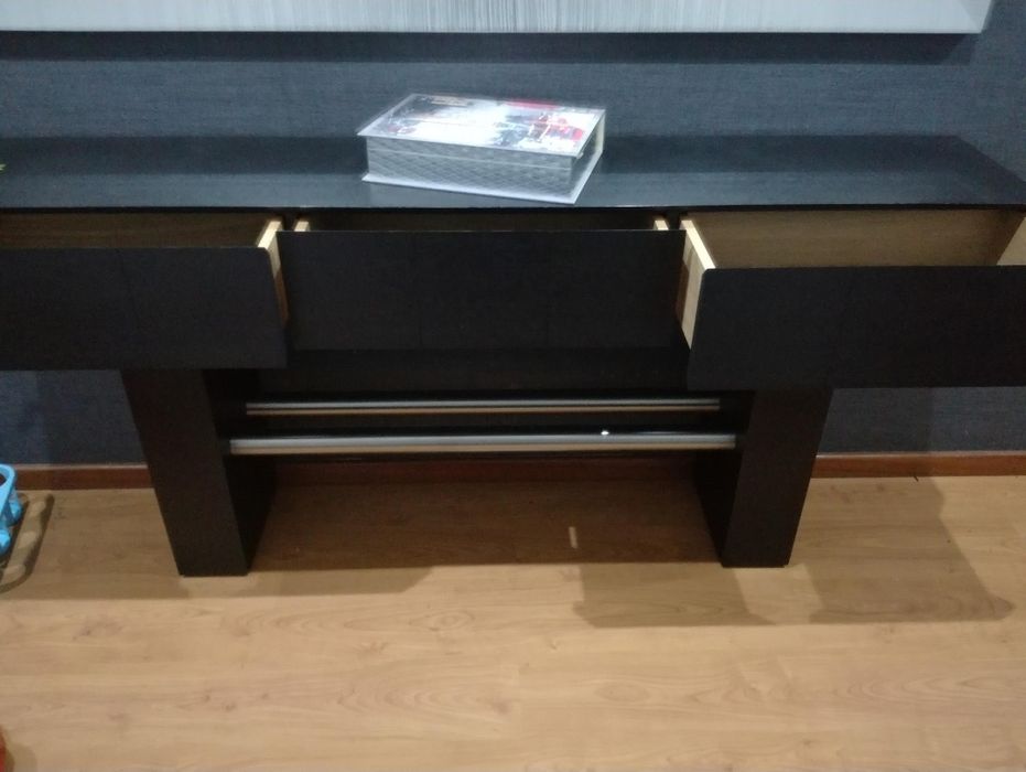 Aparador madeira maciça 3 gavetas para desocupar