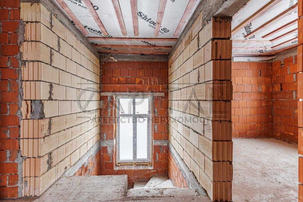 Продаж будинку з укриттям, Гатне, Фастівський район