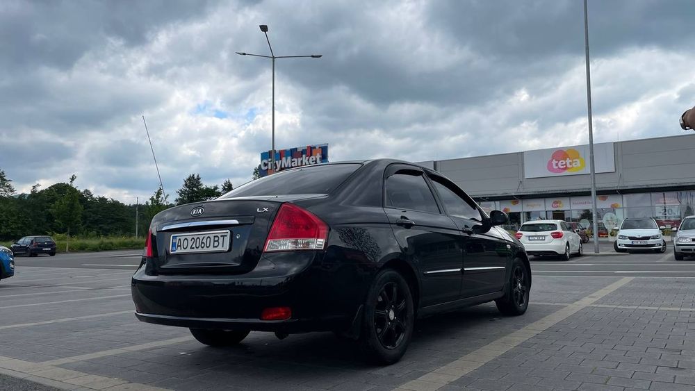 Kia cerato 1.6 i