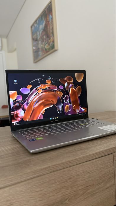 Portátil ASUS VivoBook - i5 11ª geração