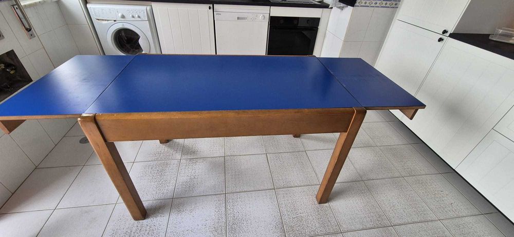 Mesa de Cozinha Perbufer – Qualidade e Estilo